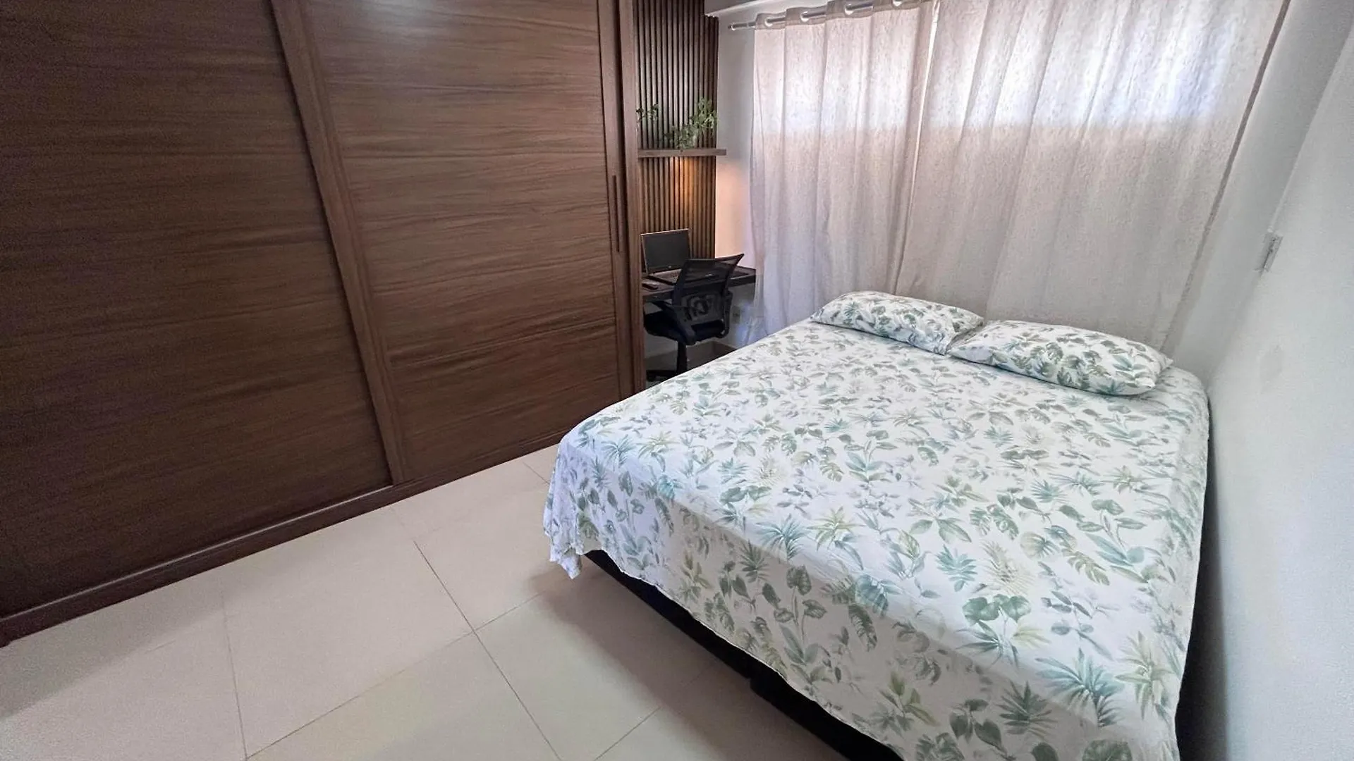 נטאל Flat A Beira-Mar Com Vista Para A Praia Do Meio דירה
