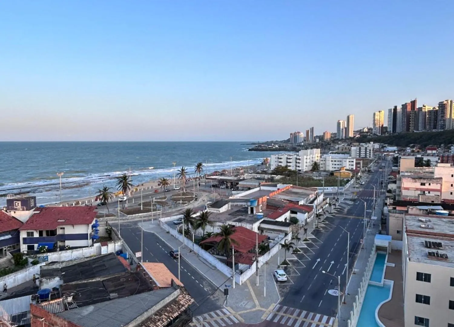 נטאל Flat A Beira-Mar Com Vista Para A Praia Do Meio דירה